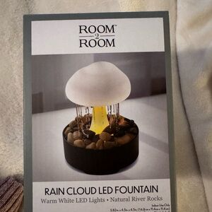 Room 2 Room Rain Cloud LED Fountain - White and Black